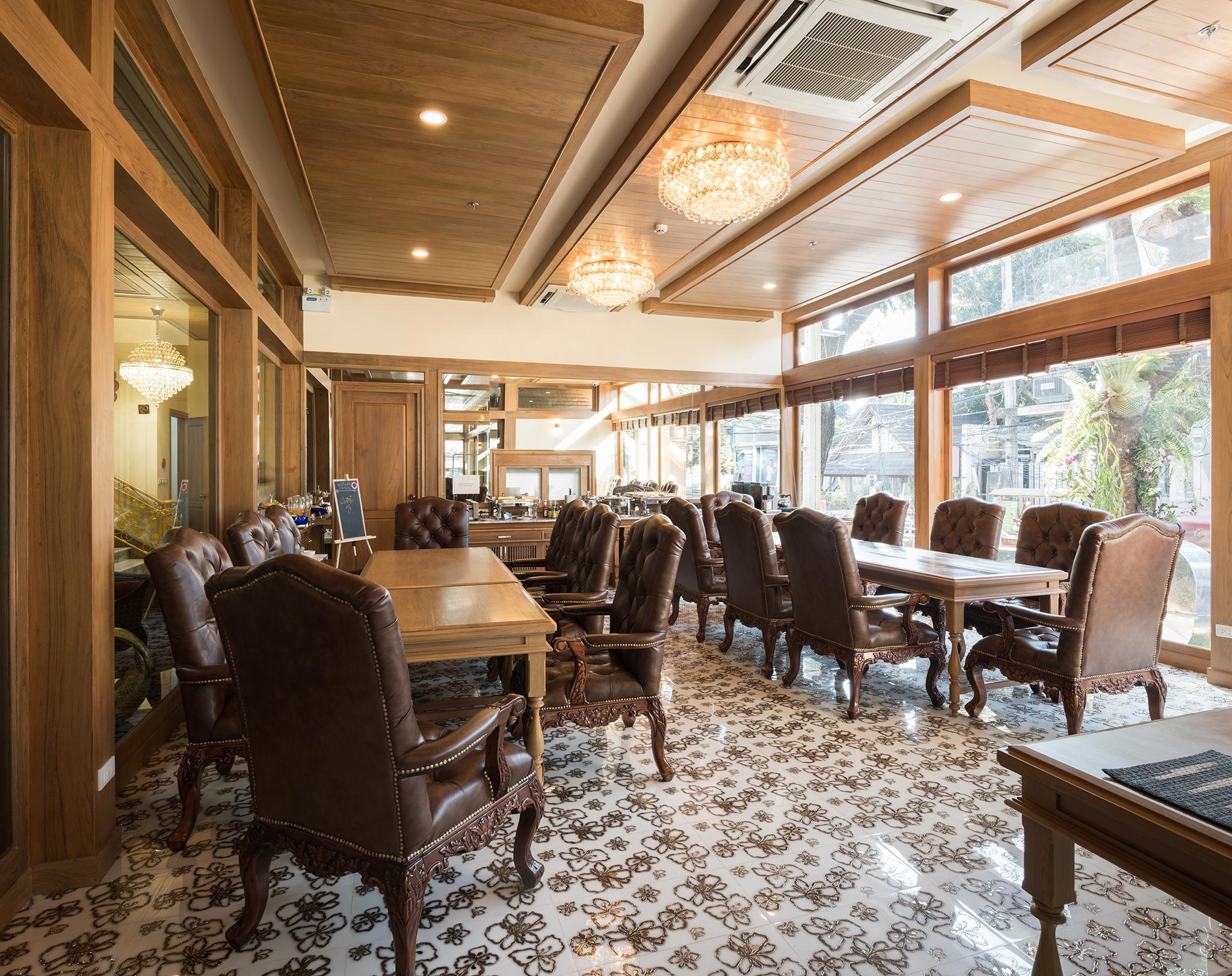 צ'יאנג מאי Peak Nimman Prestige Hotel מראה חיצוני תמונה