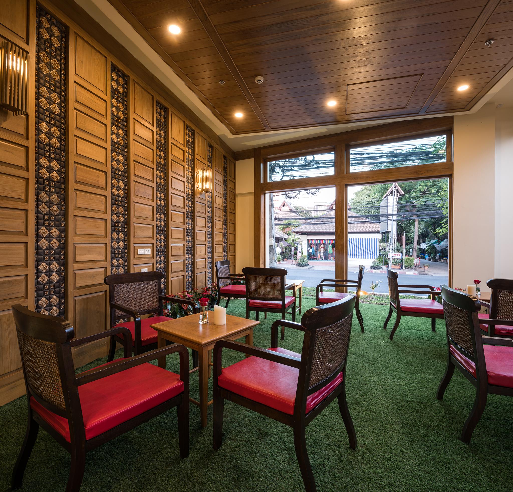 צ'יאנג מאי Peak Nimman Prestige Hotel מראה חיצוני תמונה