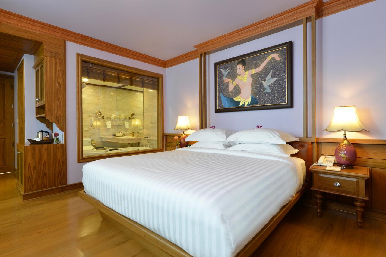 צ'יאנג מאי Peak Nimman Prestige Hotel מראה חיצוני תמונה