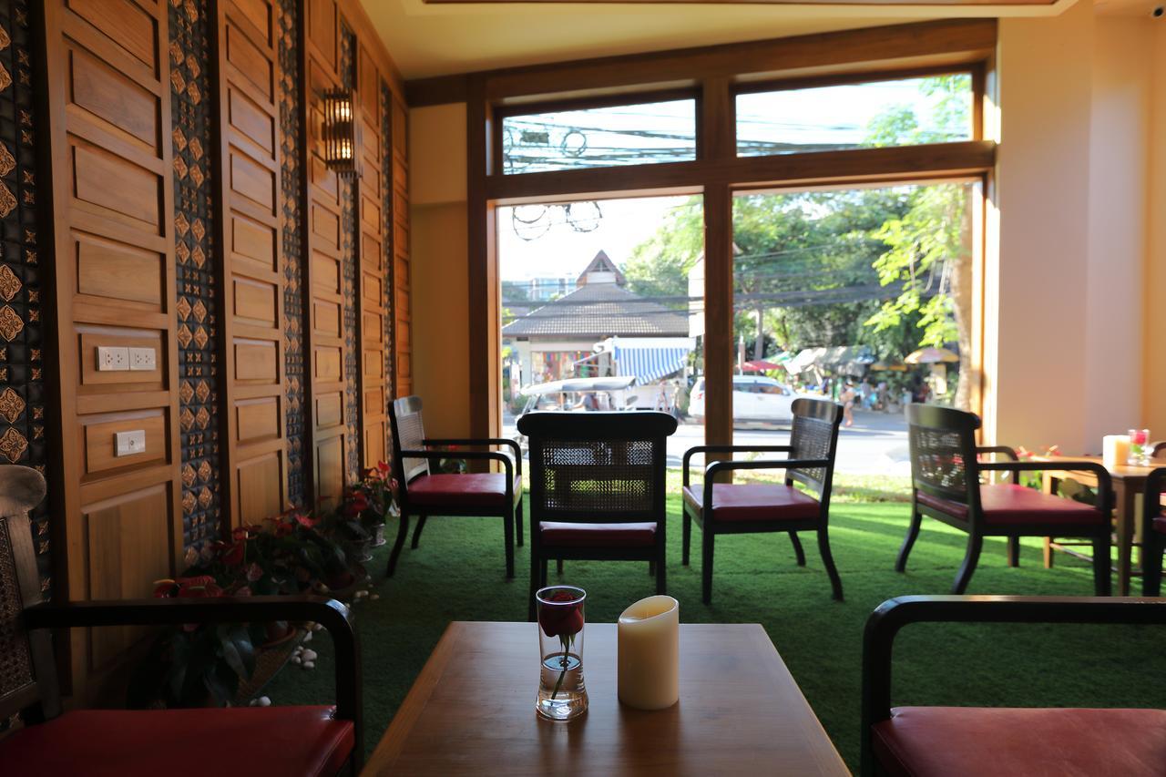 צ'יאנג מאי Peak Nimman Prestige Hotel מראה חיצוני תמונה