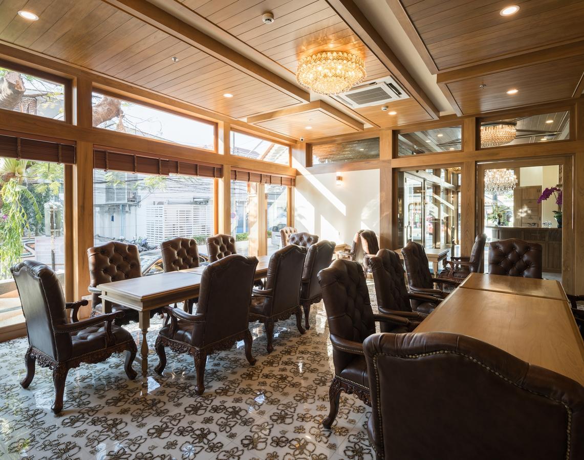 צ'יאנג מאי Peak Nimman Prestige Hotel מראה חיצוני תמונה